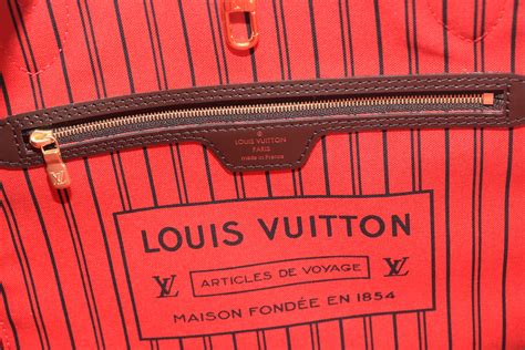 louis vuitton ar2200|louis vuitton neverfull date code.